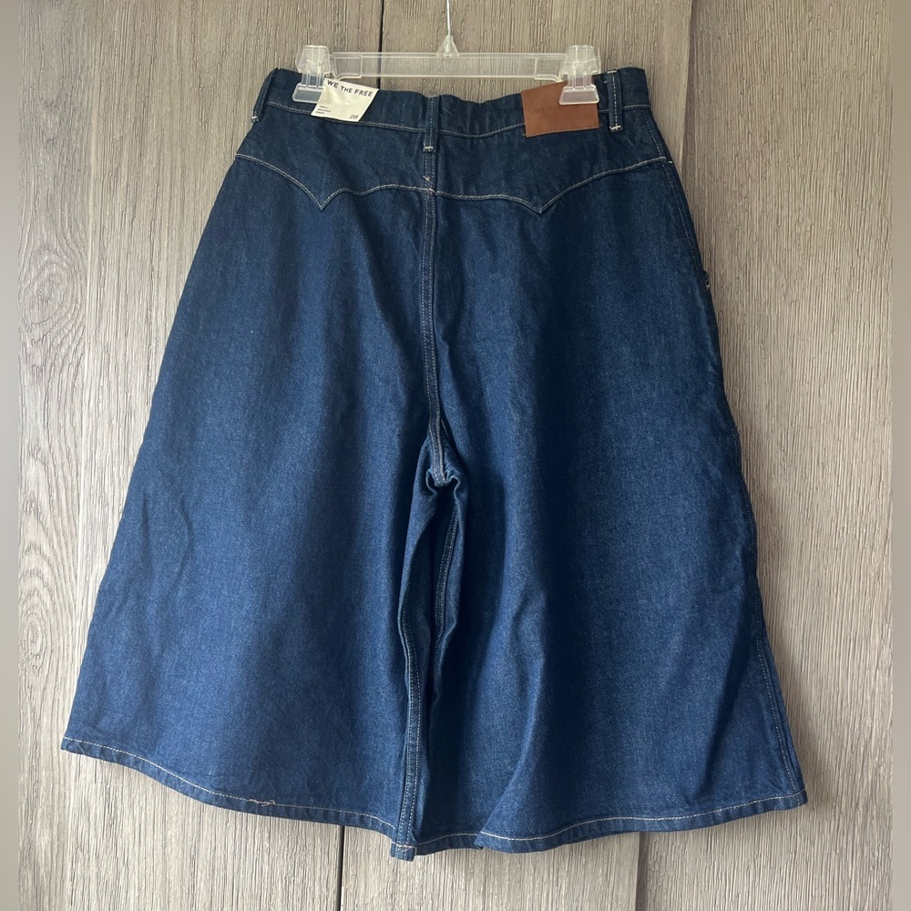 We The Free curvy Antonia crop Indigo Denim Shorts with Brown Leather Patch - Picture 9 of 10